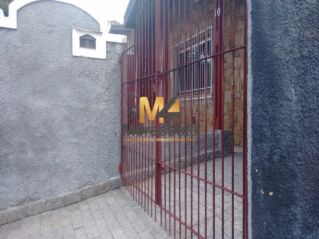 Casa à venda com 3 quartos, 200m² - Foto 67