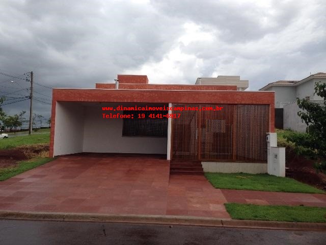 Casa de Condomínio à venda com 3 quartos, 172m² - Foto 1