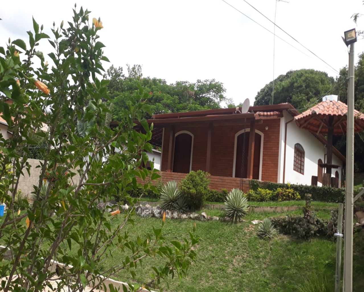 Chácara, 3 quartos, 1412 m² - Foto 2