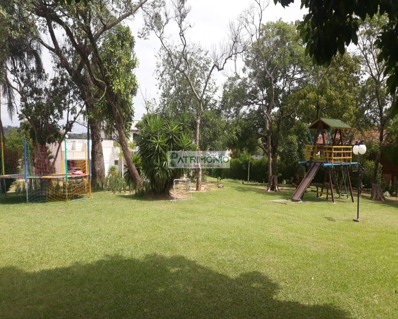Terreno em condomínio de alto padrão à venda em Jaguariúna-SP, Jardim Mauá II, com 546,54 m² de área