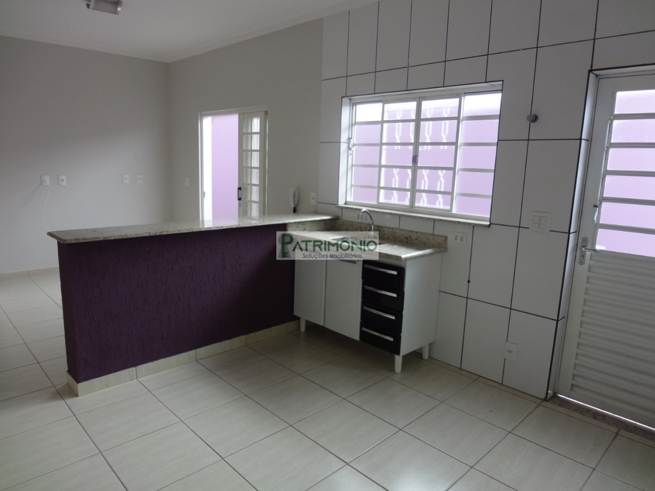 Casa, 3 quartos - Foto 1