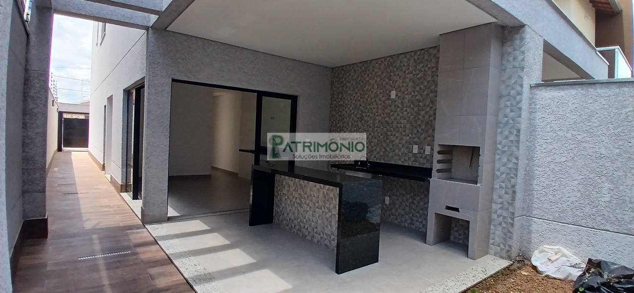 Imperdível oportunidade: Casa à venda em Jaguariúna-SP, Jardim Europa, 3 quartos, 1 suíte, 3 salas, 2 vagas, 118m².