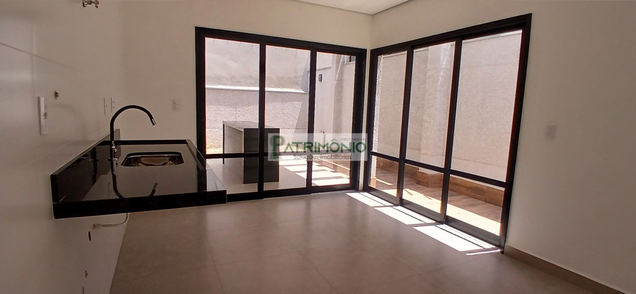 Imperdível oportunidade: Casa à venda em Jaguariúna-SP, Jardim Europa, 3 quartos, 1 suíte, 3 salas, 2 vagas, 118m².