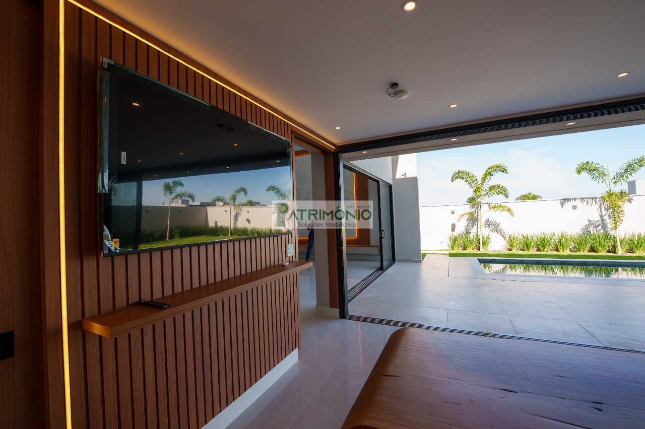 Casa, 3 quartos, 315 m² - Foto 3