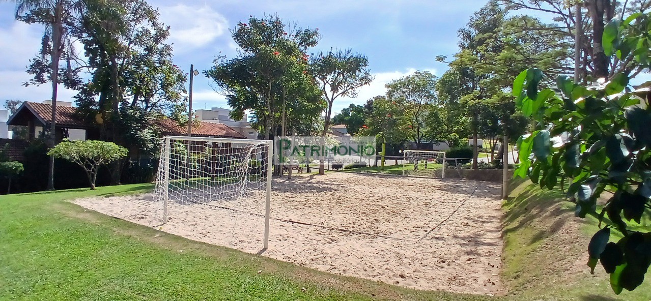 Lote a venda em condimínio de alto padrão