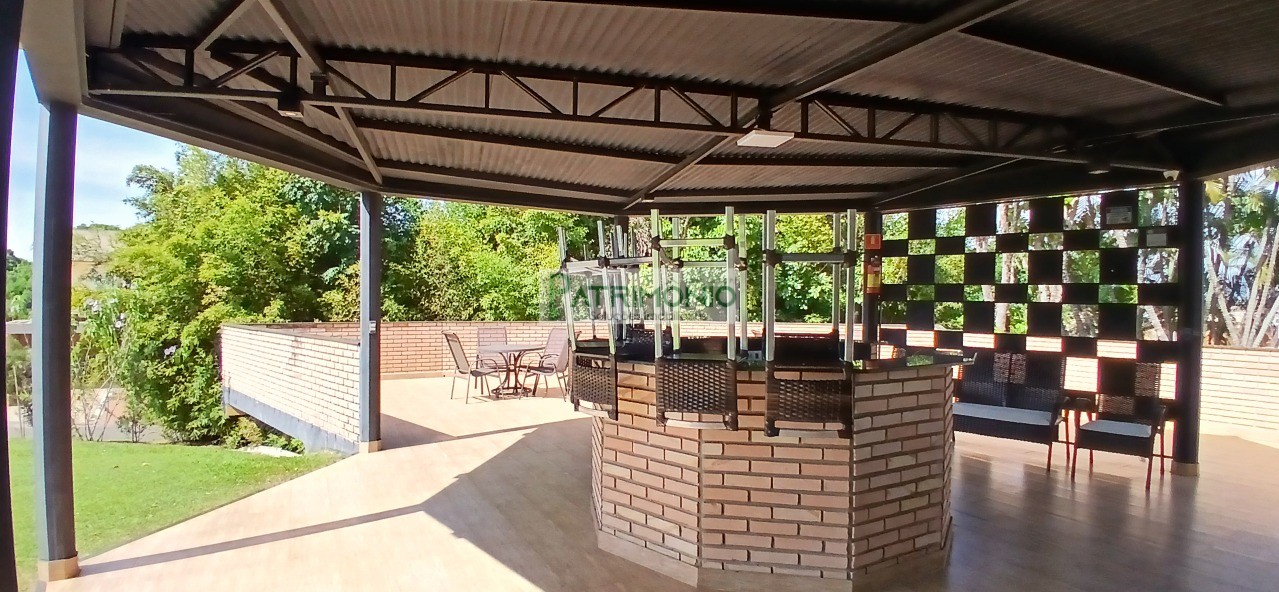 Lote a venda em condimínio de alto padrão
