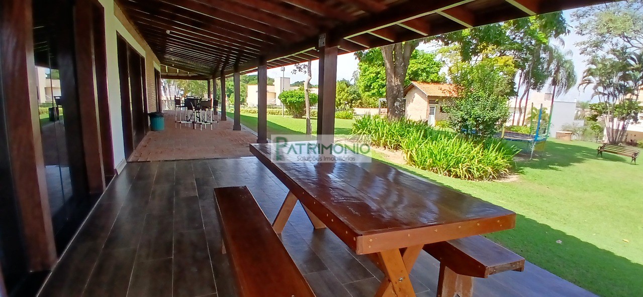 Lote a venda em condimínio de alto padrão