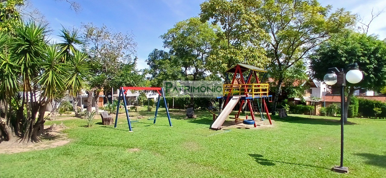 Lote a venda em condimínio de alto padrão