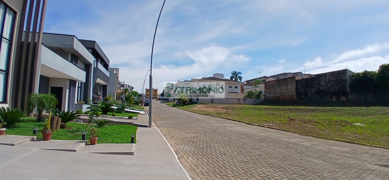 Lote a venda em condimínio de alto padrão - foto 1