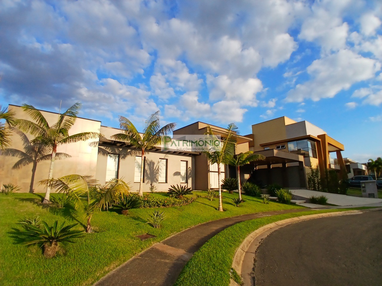 Casa, 4 quartos - Foto 1