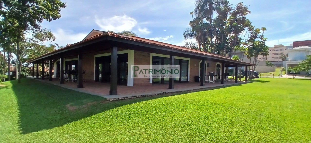 Lote a venda em condimínio de alto padrão
