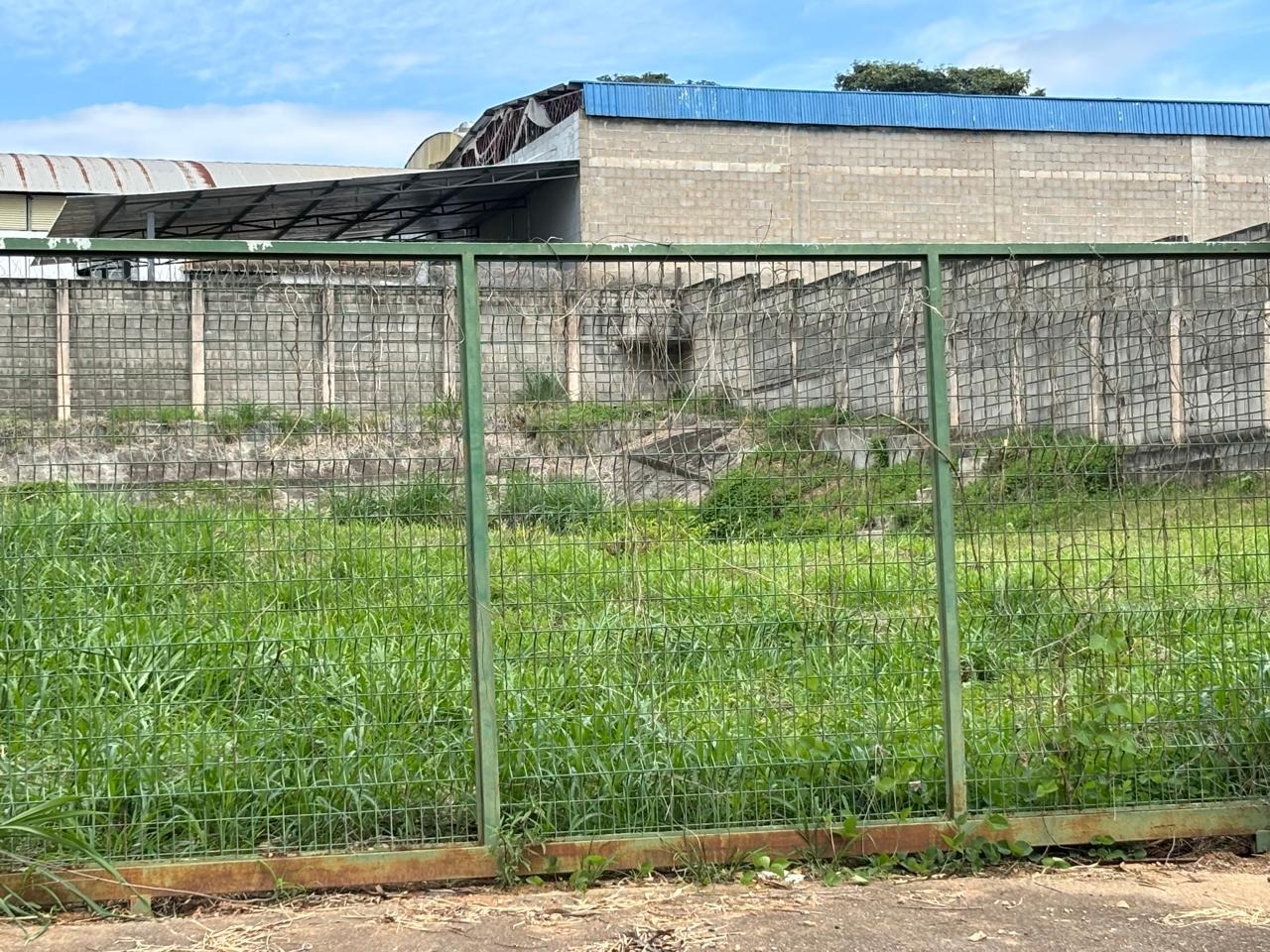 Terreno, 988 m² - Foto 1