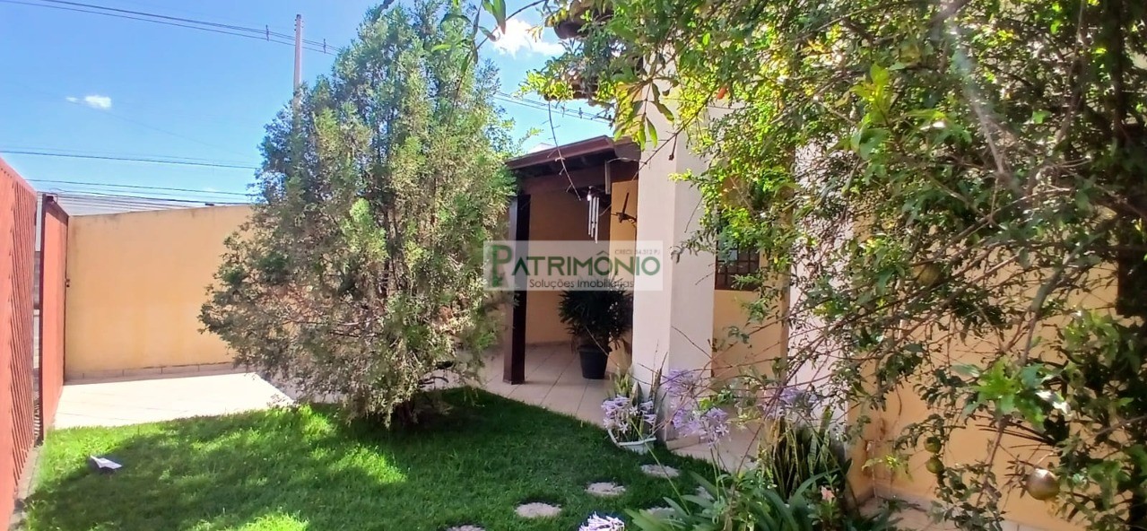 Casa, 3 quartos - Foto 1