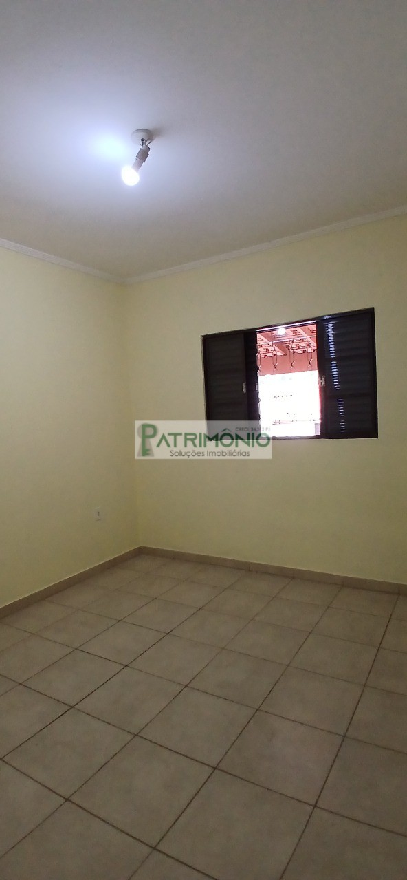 Casa, 2 quartos, 80 m² - Foto 2