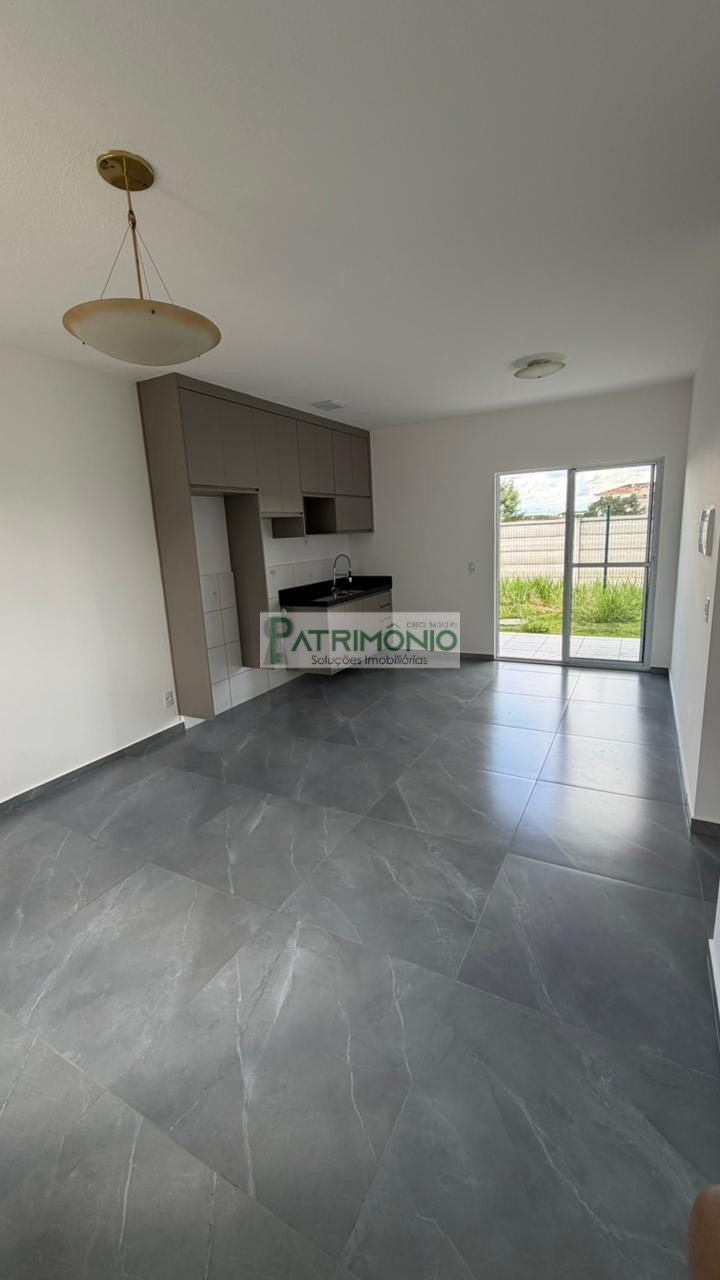 Casa, 2 quartos, 69 m² - Foto 1