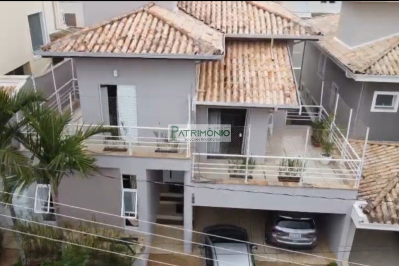 Casa, 3 quartos, 262 m² - Foto 1