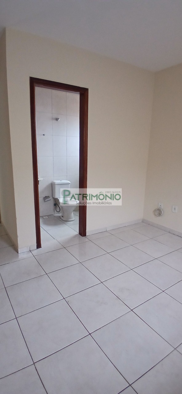 Ótima Casa no Jardim Europa com Churrasqueira!