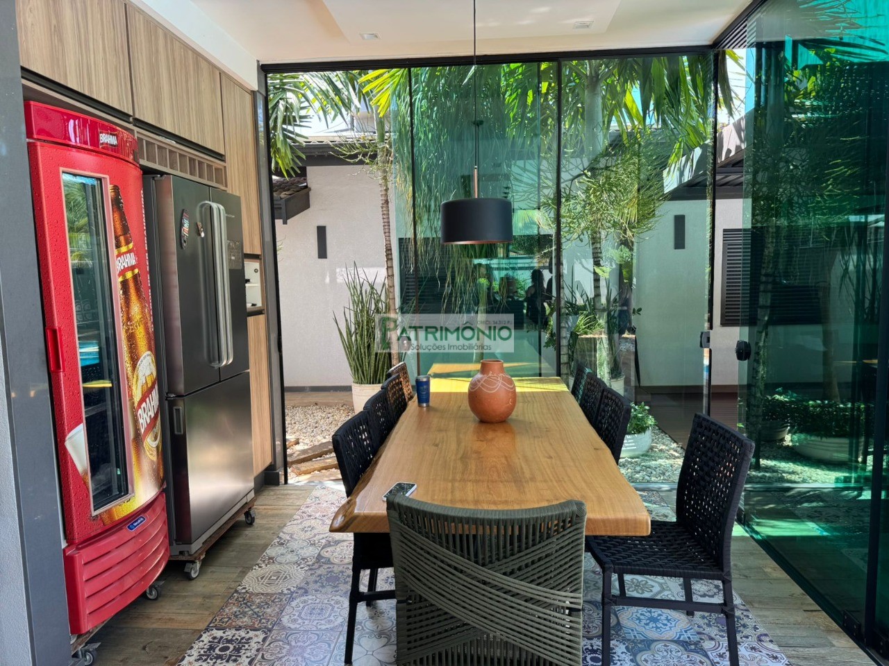 Casa de luxo à venda em cosmópolis-sp, parque das laranjeira