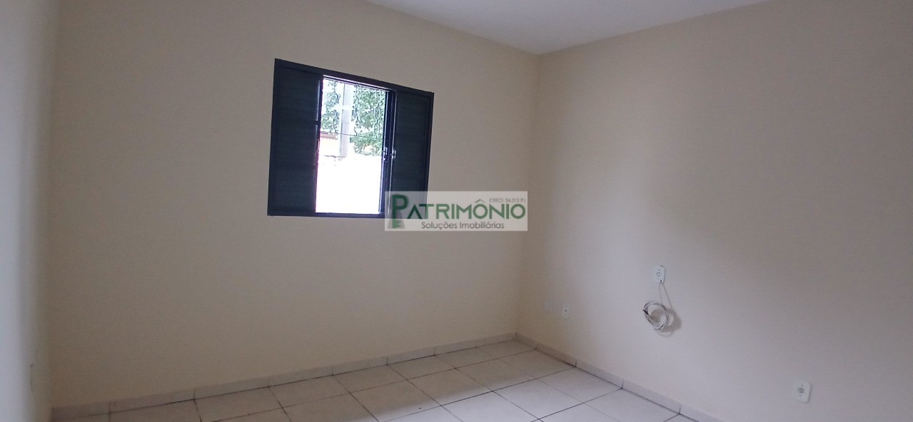 Ótima Casa no Jardim Europa com Churrasqueira!