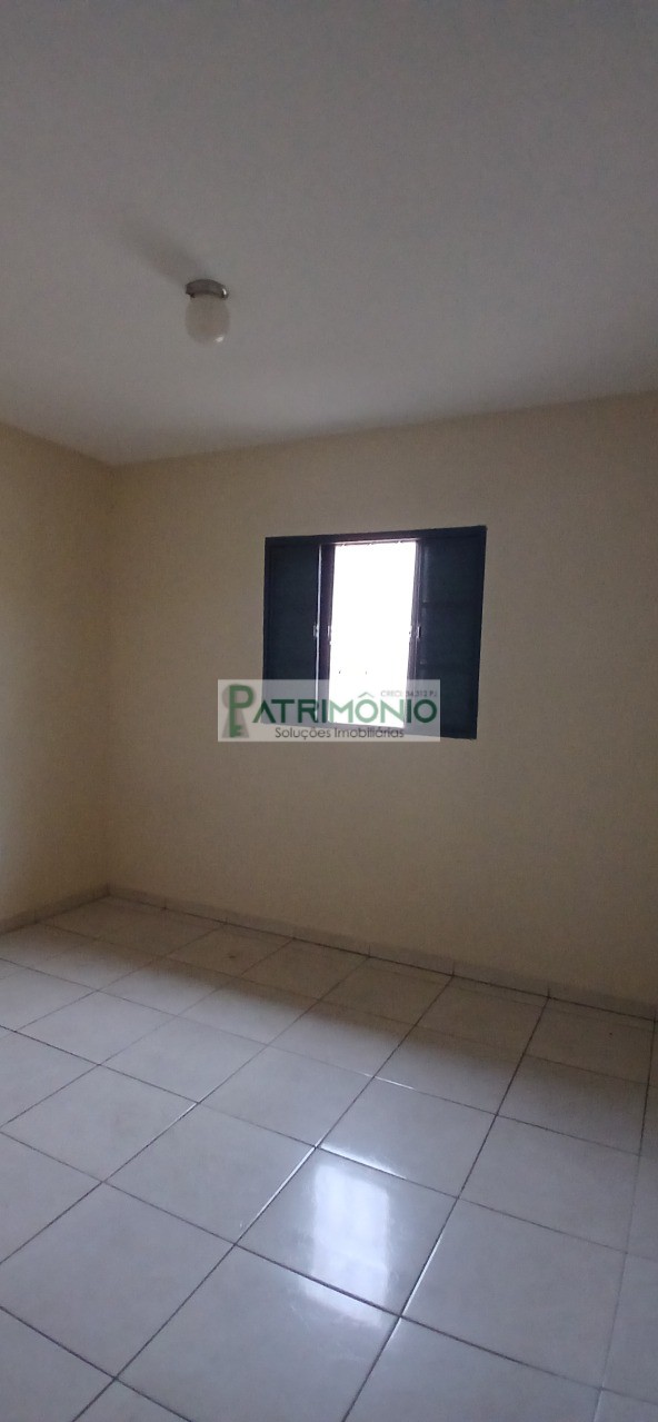 Ótima Casa no Jardim Europa com Churrasqueira!