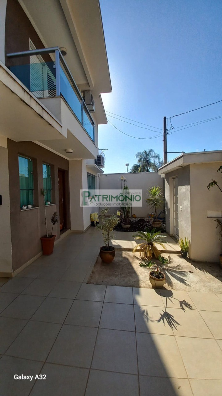 Casa residencial em jaguariúna - sp, jardim alice