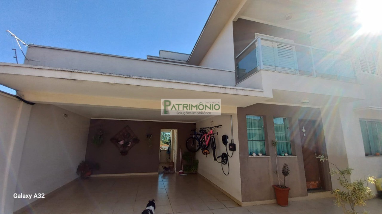 Casa residencial em jaguariúna - sp, jardim alice