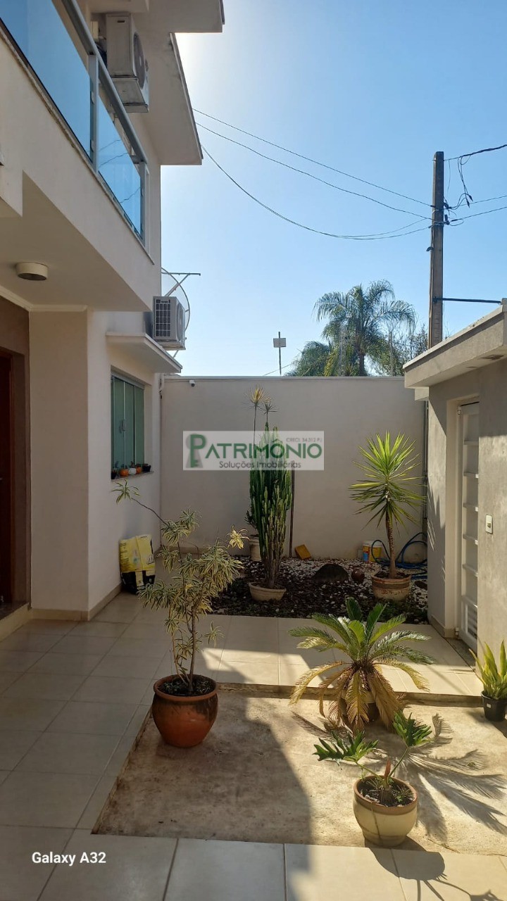 Casa residencial em jaguariúna - sp, jardim alice
