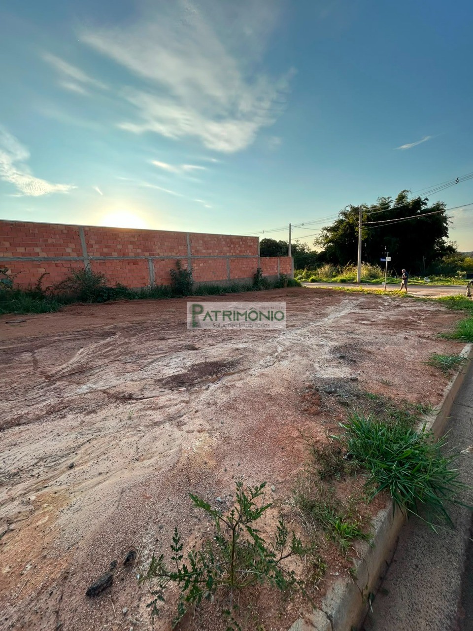 Loteamento e Condomínio, 269 m² - Foto 1