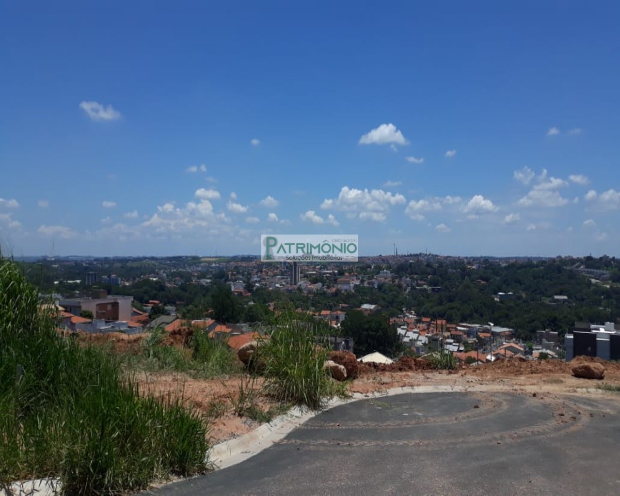 Condomínio Terras Altas: Seu Lote dos Sonhos com Vista Deslumbrante em Jaguariúna! - foto 1