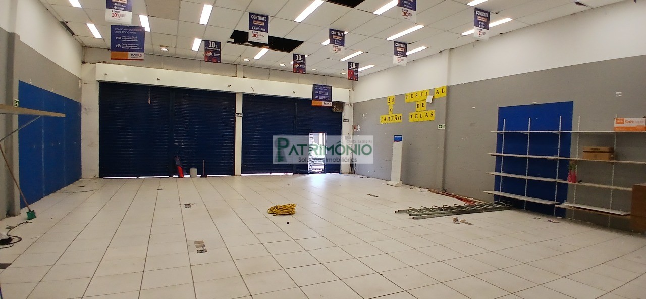 Salão Comercial para Locação no Centro de Jaguariúna-SP: 5 Salas, 2 Banheiros, 4 Vagas de Garagem - 250m² de Área