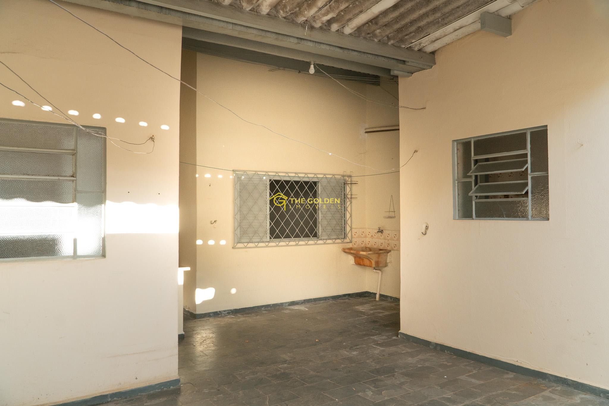 Casa, 4 quartos, 161 m² - Foto 2