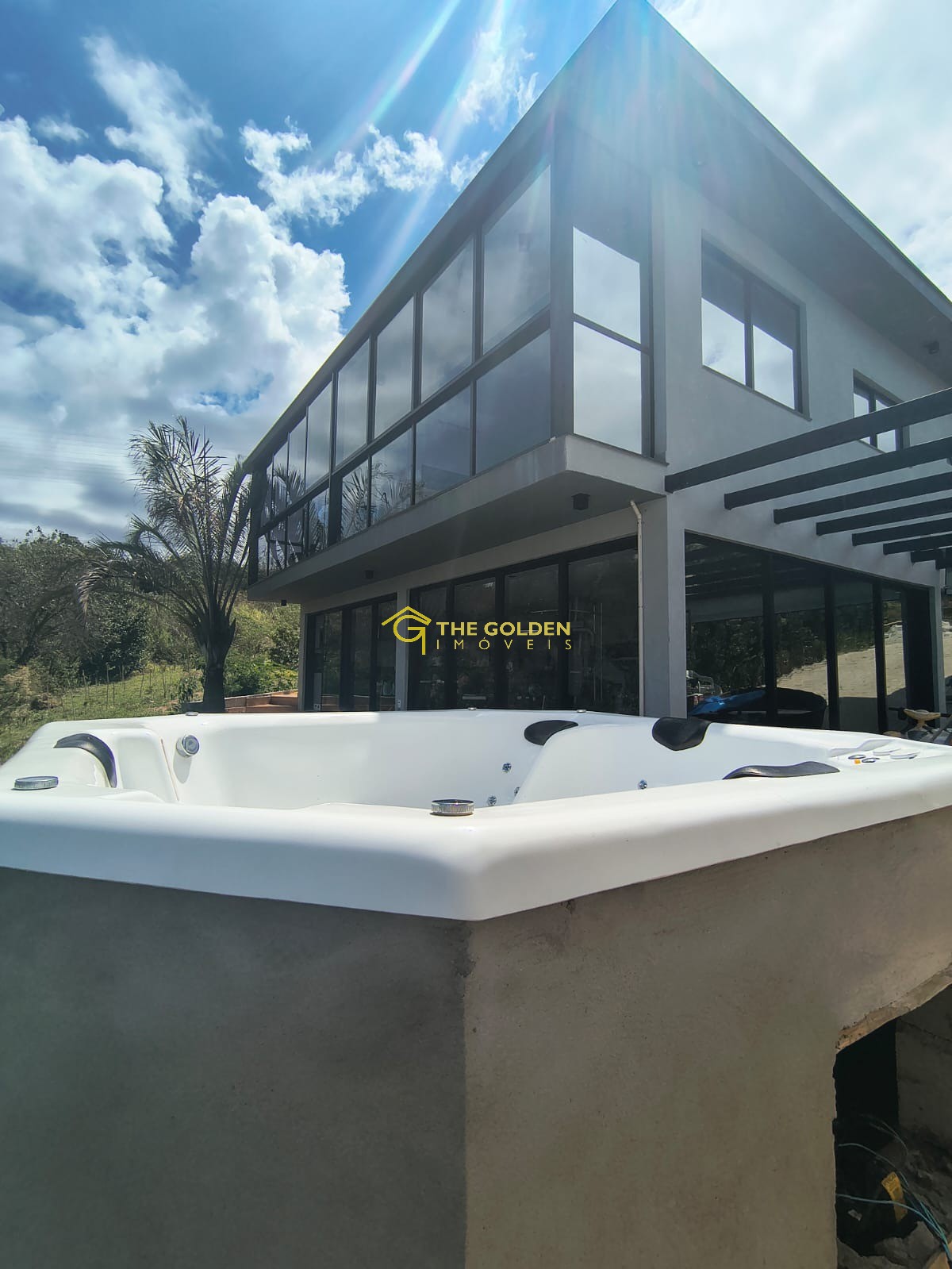 Chácara, 3 quartos, 1000 m² - Foto 1