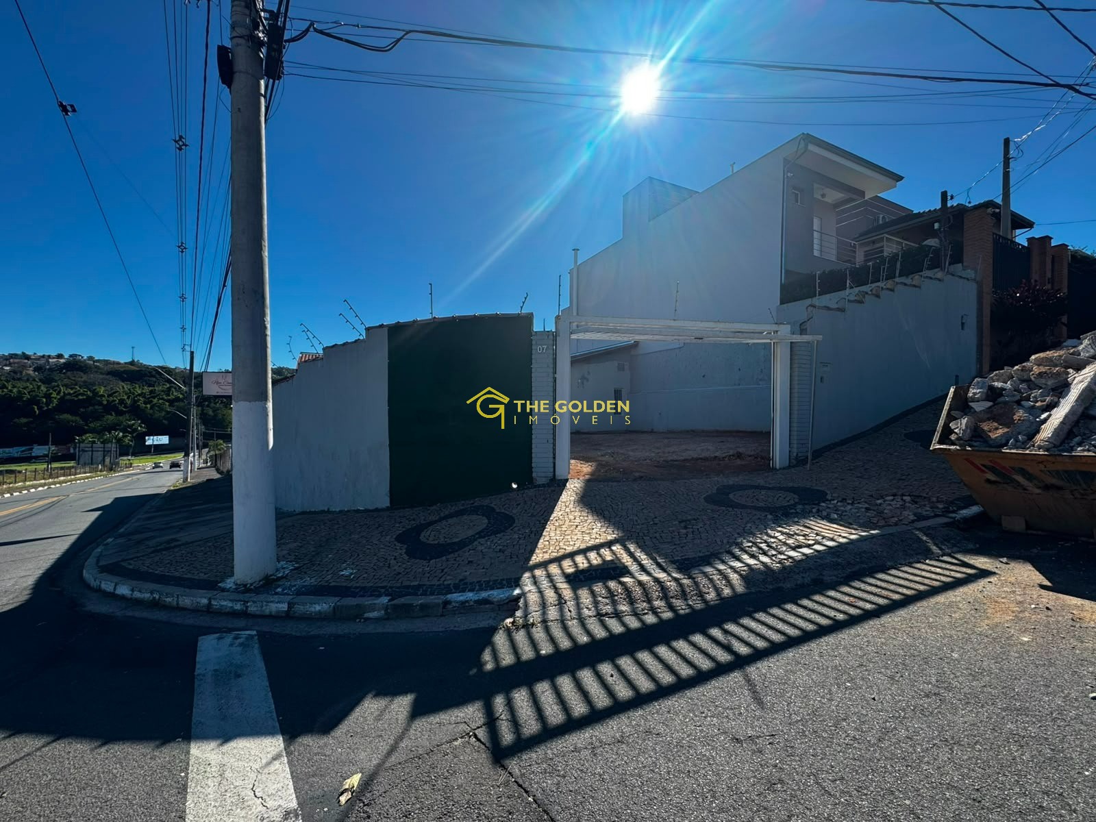Loja-Salão, 133 m² - Foto 1