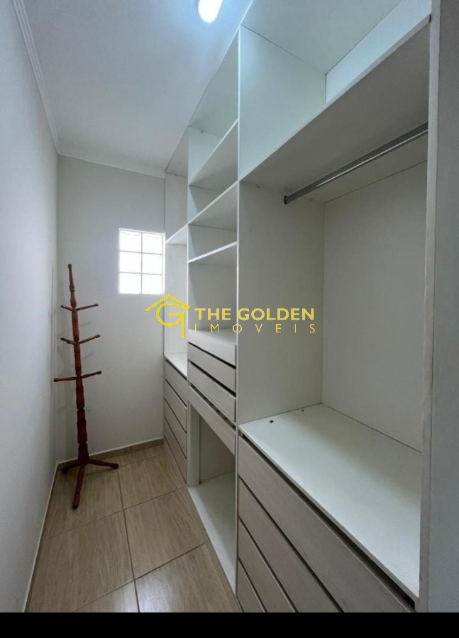 Casa, 3 quartos, 300 m² - Foto 8
