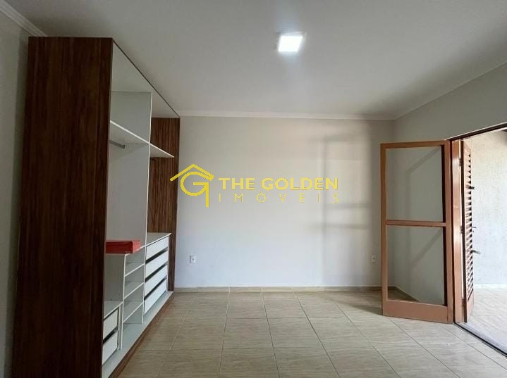 Casa, 3 quartos, 300 m² - Foto 13