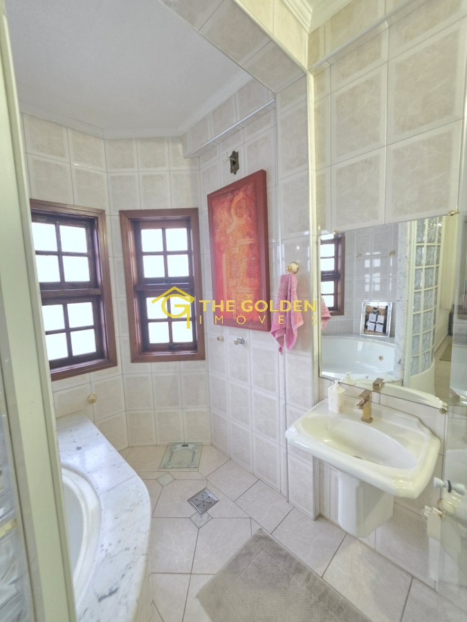 Sobrado, 3 quartos, 328 m² - Foto 38