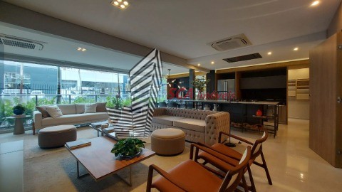 Apartamento, 4 quartos, 146 m² - Foto 2