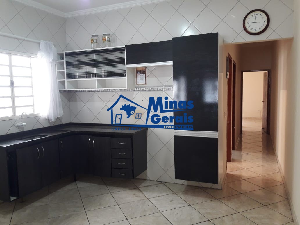 Casa, 2 quartos, 112 m² - Foto 1