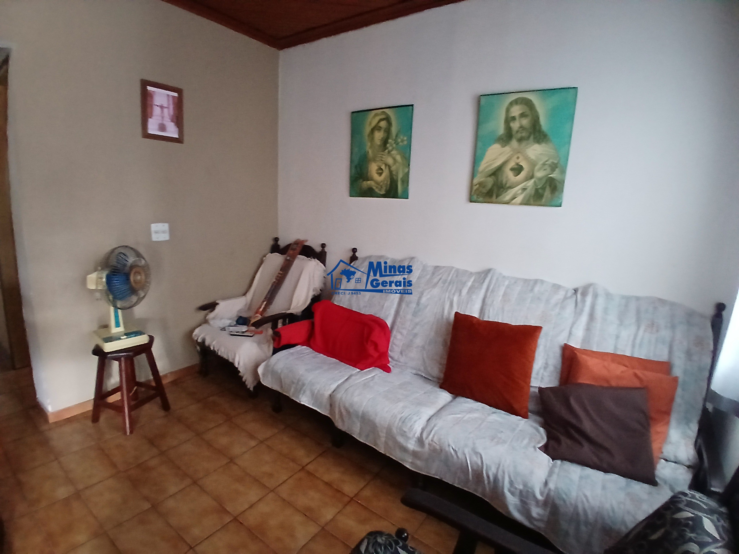 Casa à venda com 3 quartos, 383m² - Foto 3