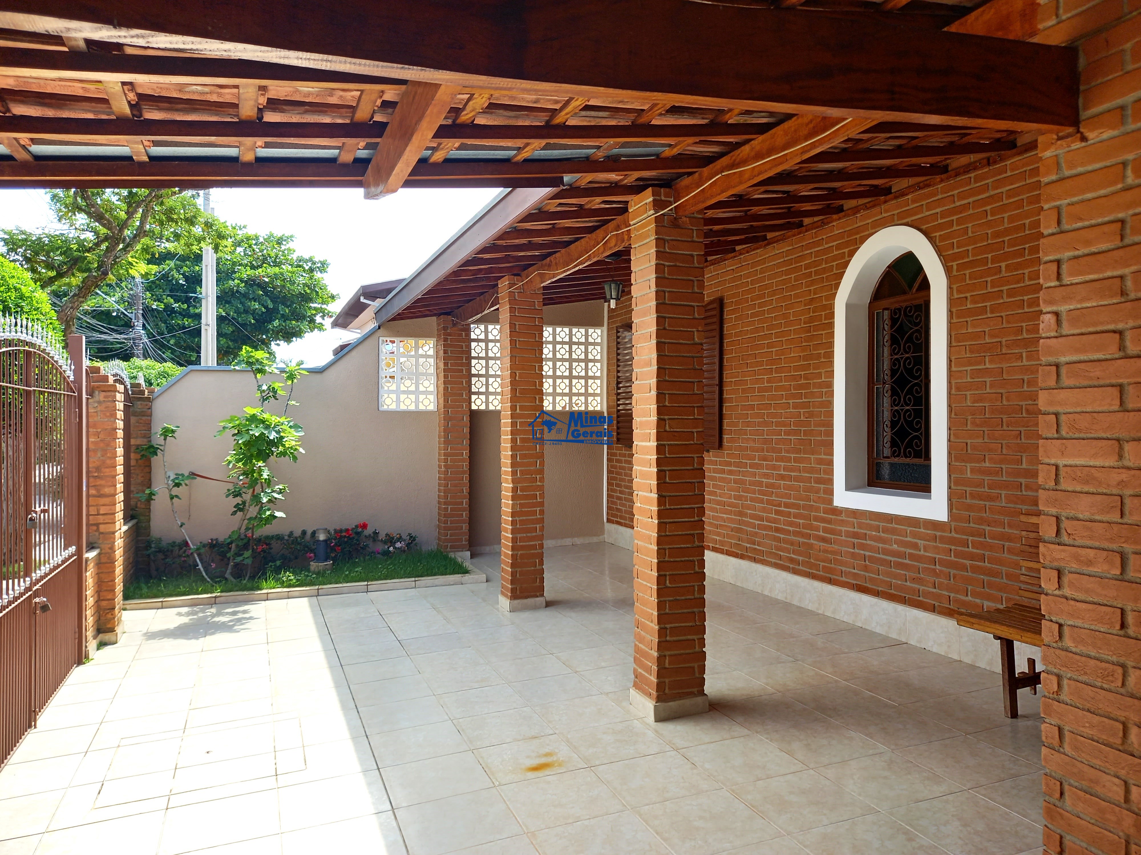 Casa, 3 quartos - Foto 2