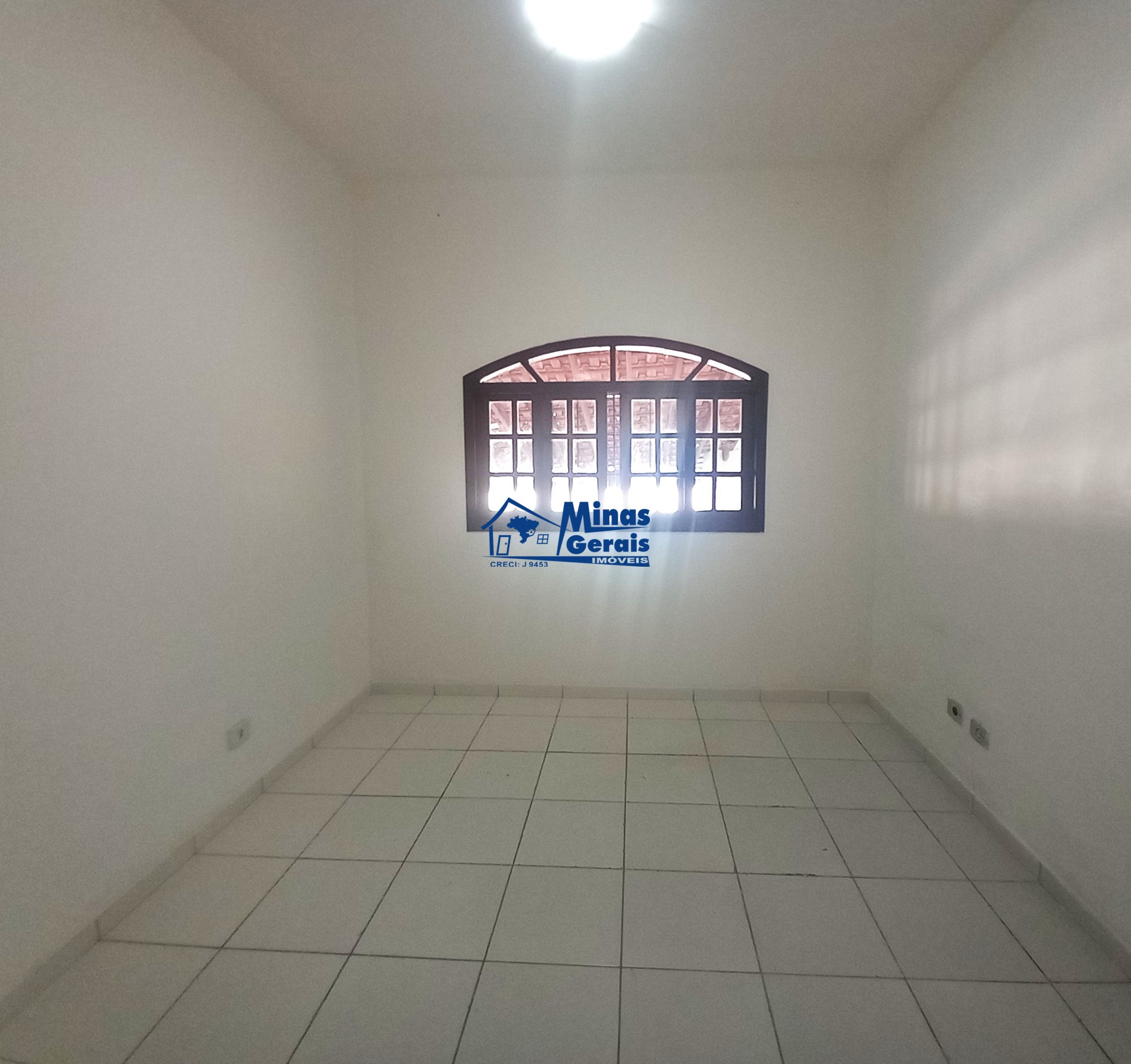 Casa à venda com 3 quartos, 80m² - Foto 10
