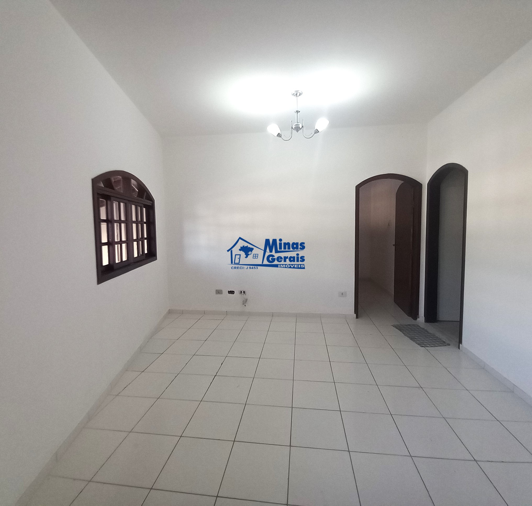 Casa à venda com 3 quartos, 80m² - Foto 6