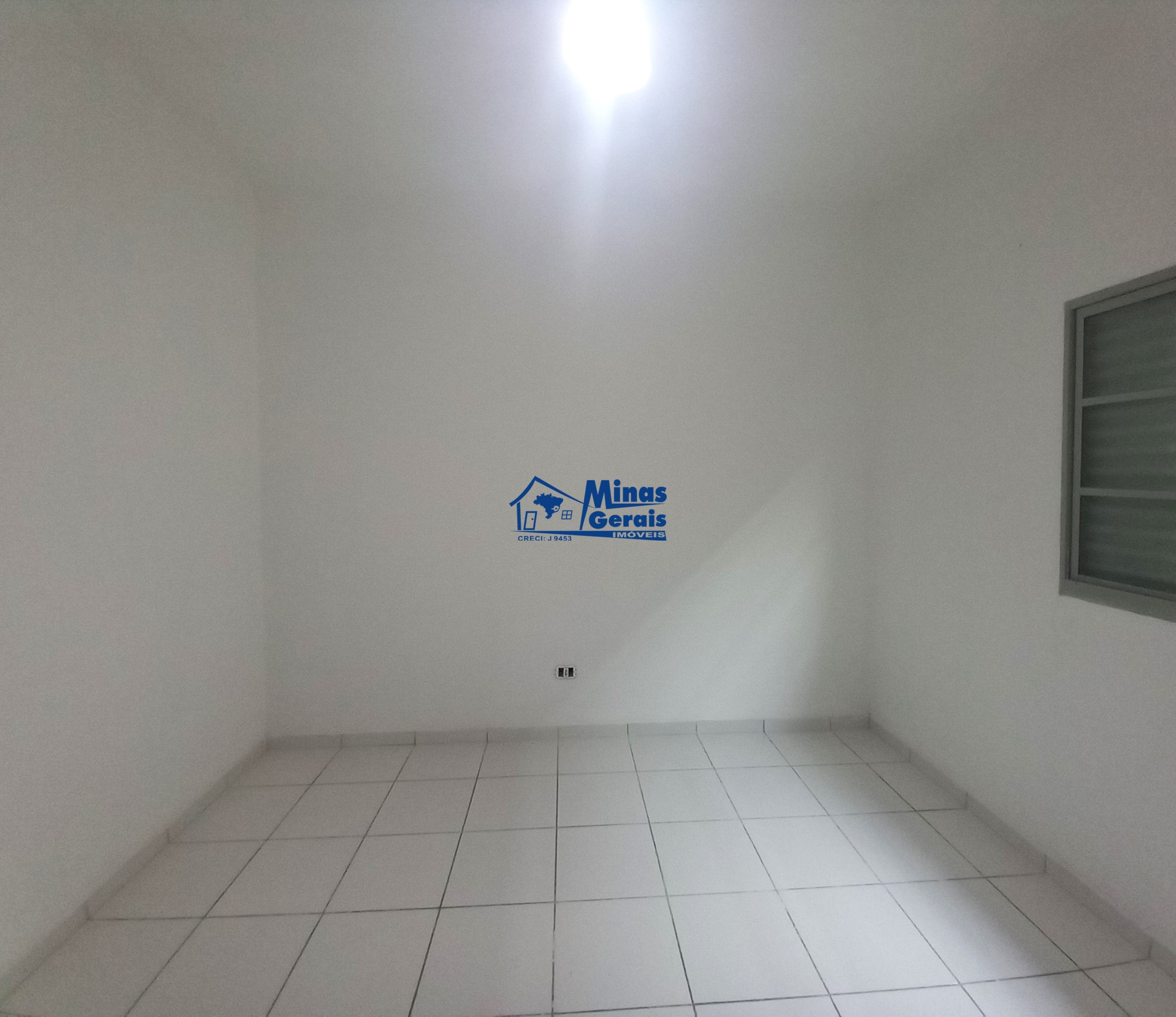 Casa à venda com 3 quartos, 80m² - Foto 13