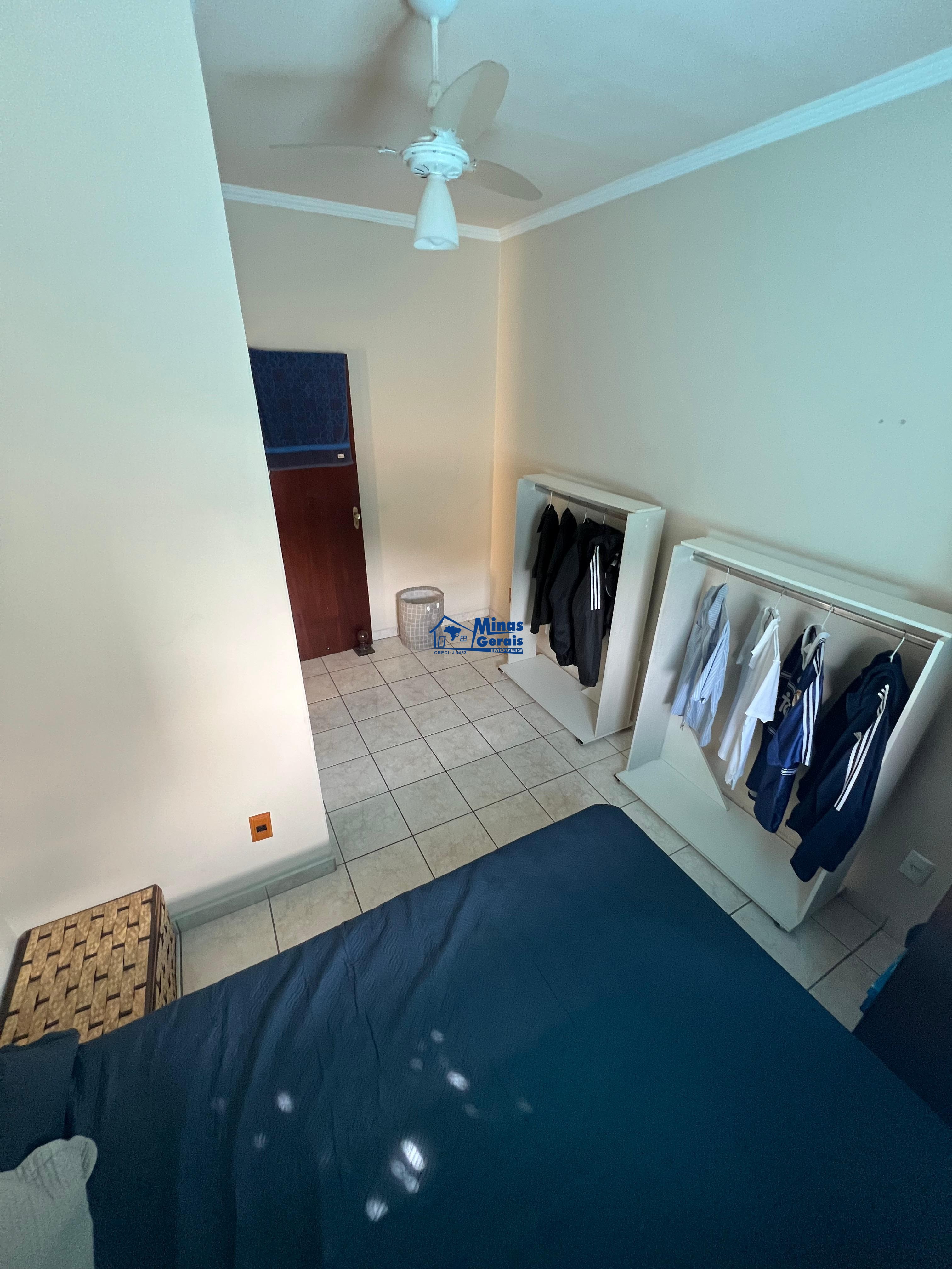 Casa para alugar com 4 quartos, 150m² - Foto 11