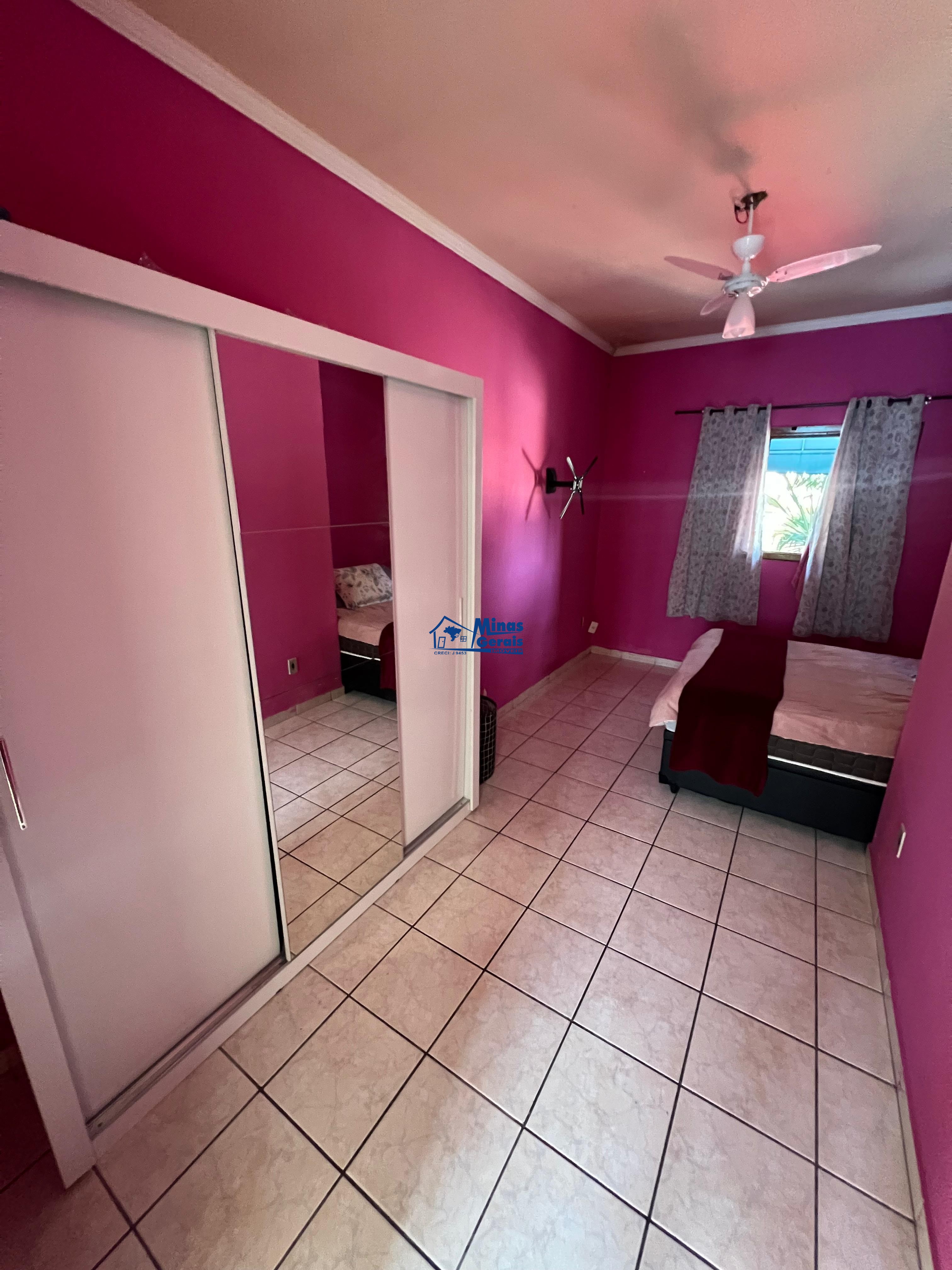 Casa para alugar com 4 quartos, 150m² - Foto 14