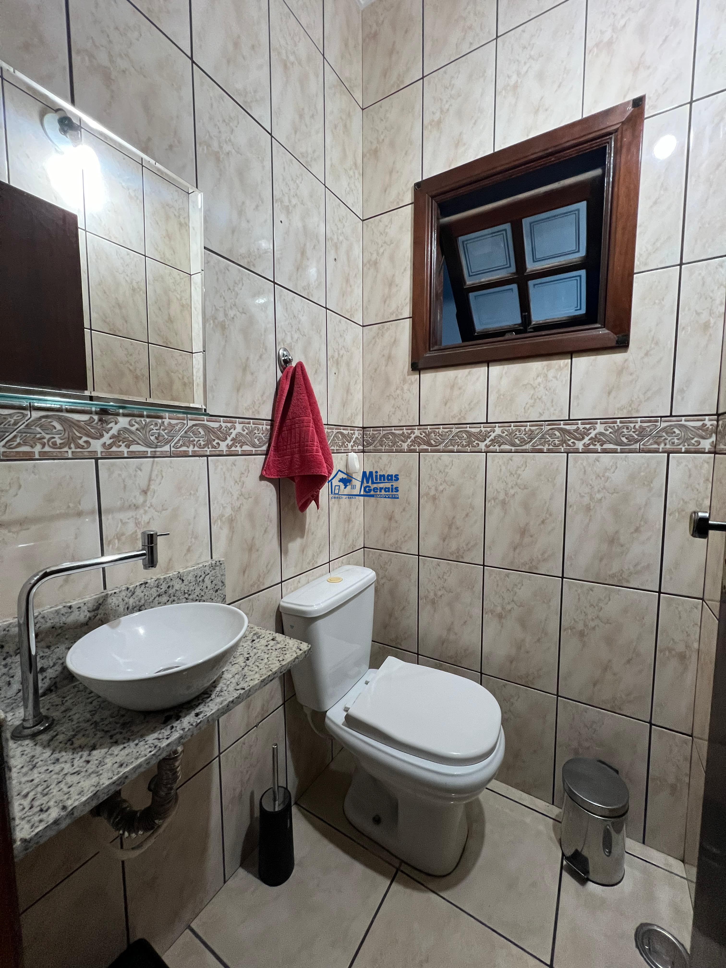 Casa para alugar com 4 quartos, 150m² - Foto 16
