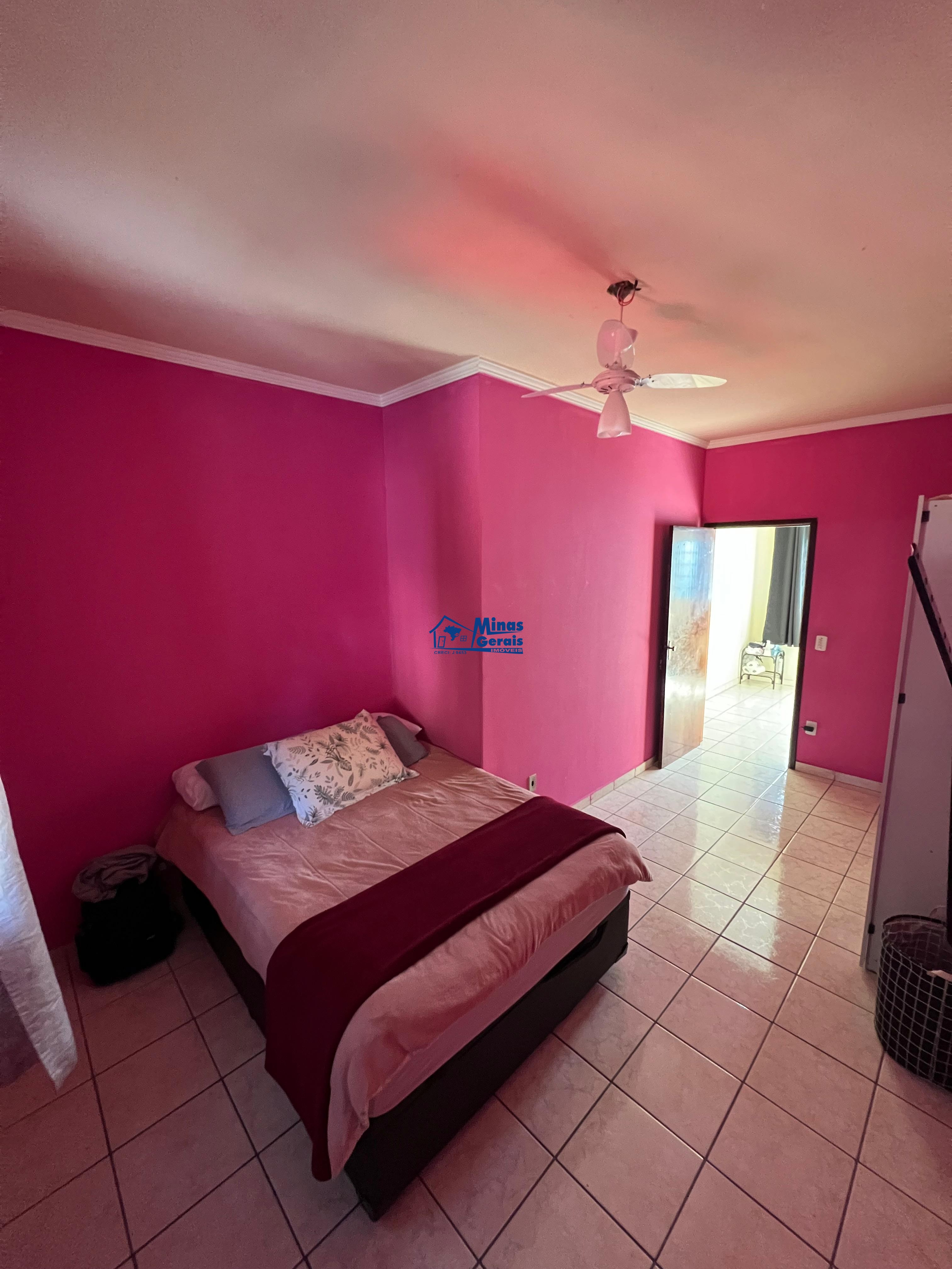 Casa para alugar com 4 quartos, 150m² - Foto 15