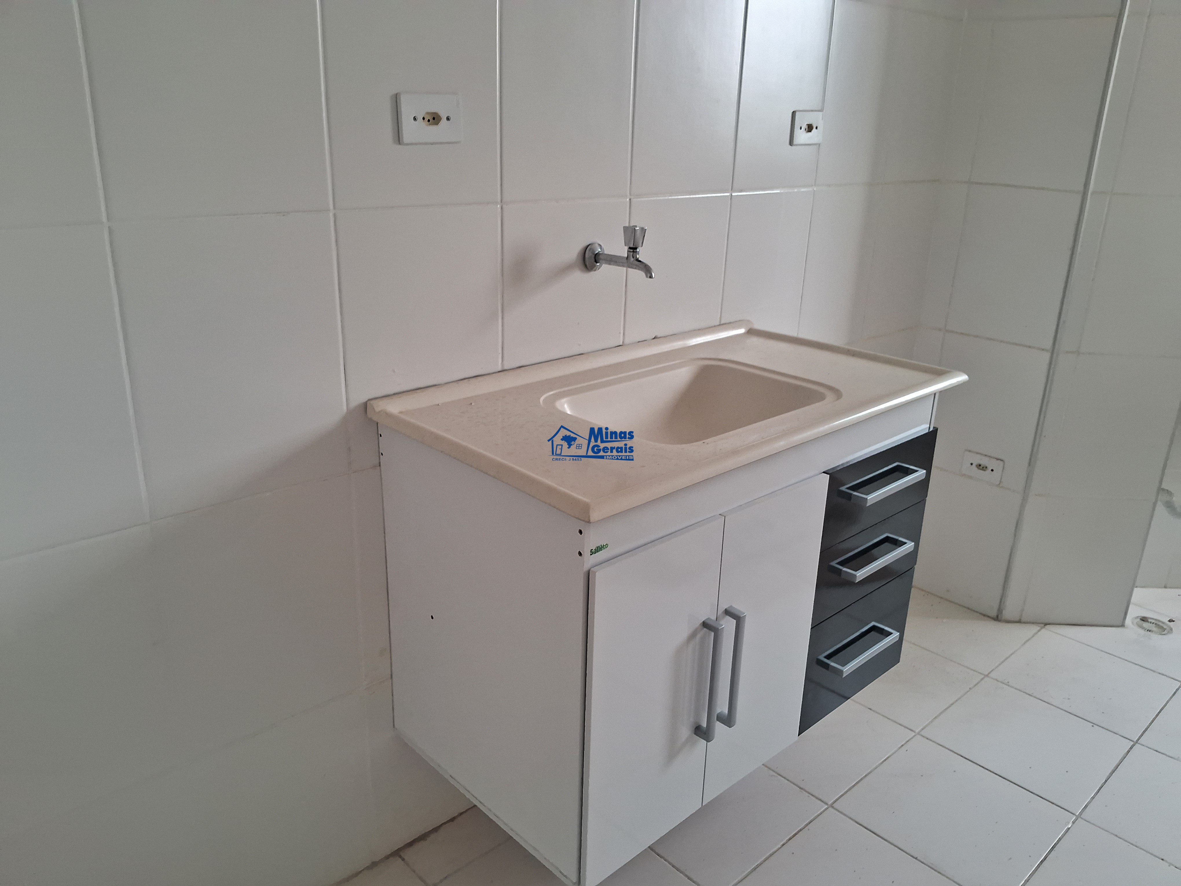 Apartamento para alugar com 2 quartos, 50m² - Foto 9