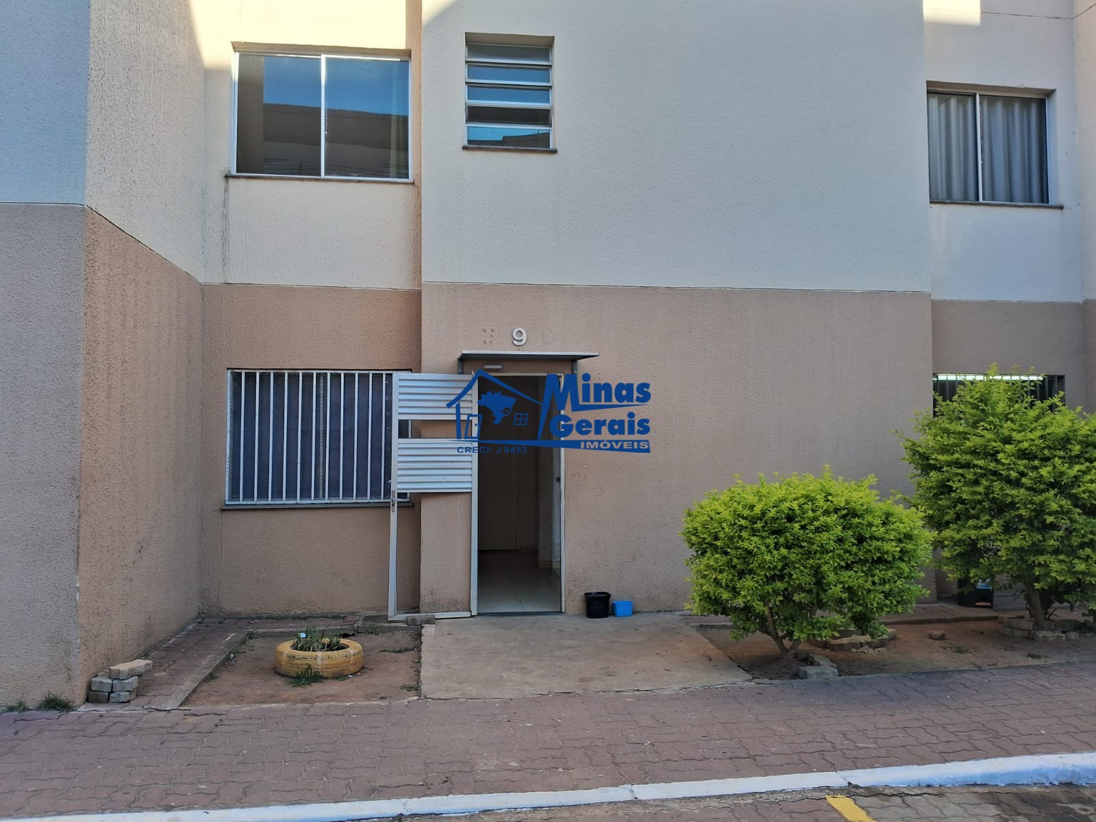 Apartamento à venda com 2 quartos, 49m² - Foto 3