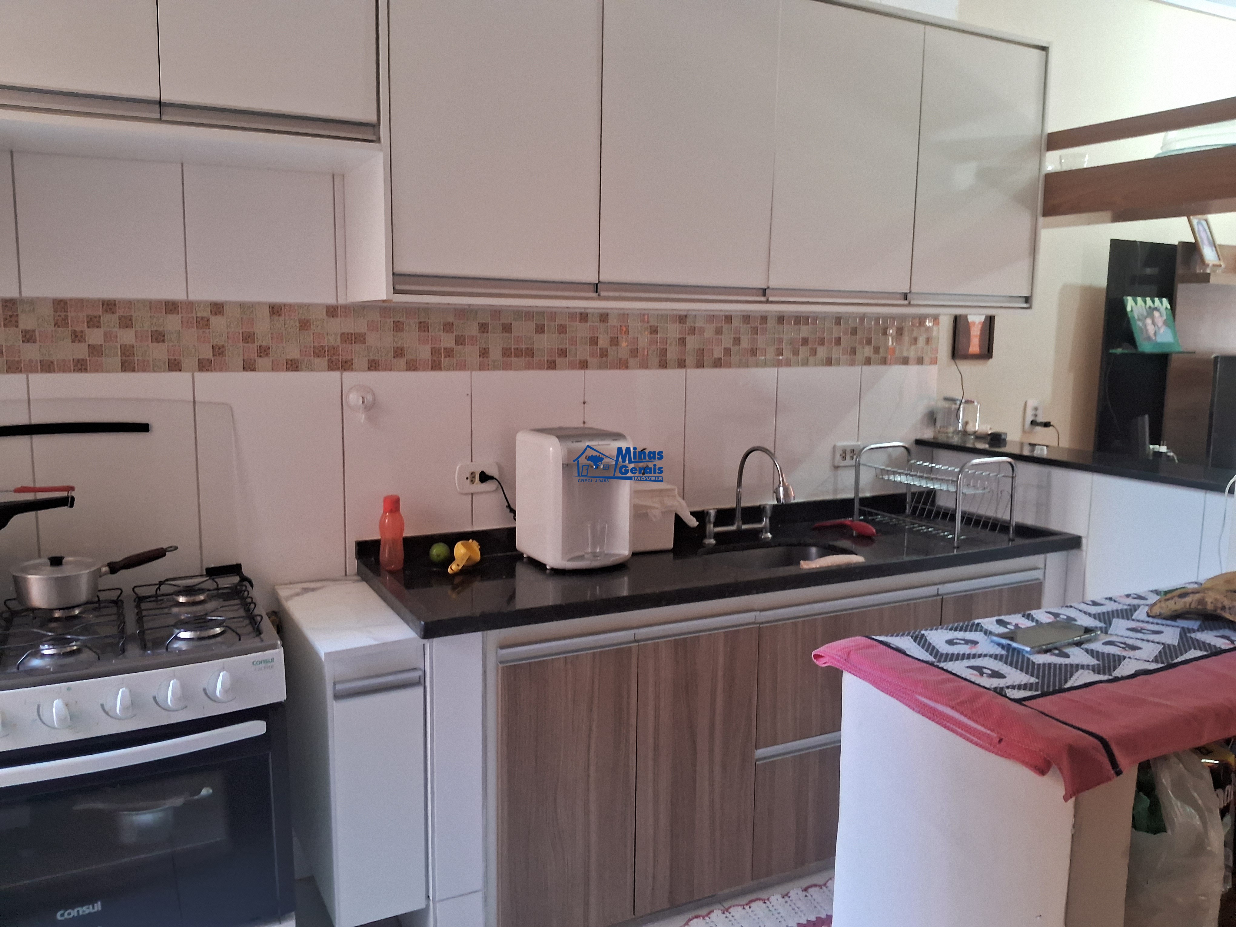 Casa à venda com 3 quartos, 149m² - Foto 7